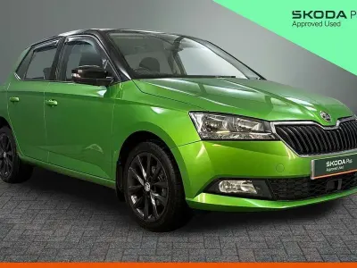 Used Skoda Fabia Colour Edition 73 HP (53 kW) 2019 Rallye green metallic Hatchback