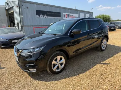 Used Nissan Qashqai Acenta Premium 140 HP (102 kW) 2019 Black SUV