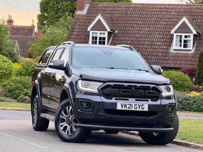 Begagnad Ford Ranger Wildtrack 210 HK (154 kW) 2021 Grå Pickup