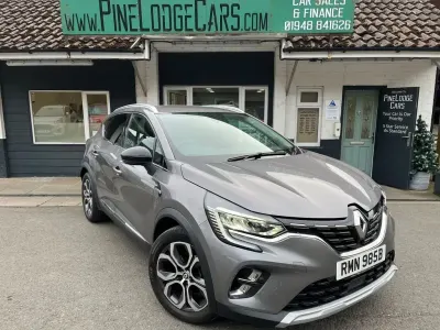 Used Renault Captur Techno 145 HP (106 kW) 2023 Grey SUV