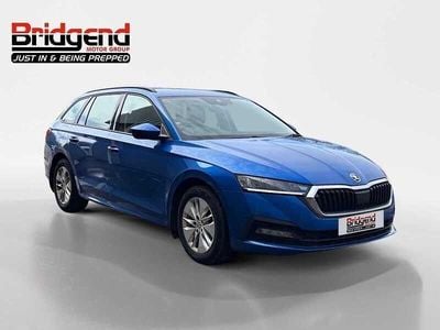 Used Skoda Octavia SE 110 HP (80 kW) 2022 Blue Estate