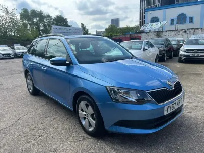 Begagnad Skoda Fabia SE 2017 Blå Kombi