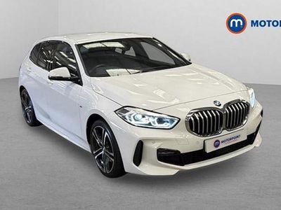Używany BMW 118 M Sport 136 KM (100 kW) 2023 Biały Hatchback