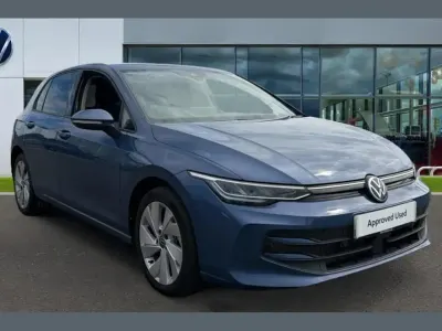 Used VW Golf VIII Match 147 HP (108 kW) 2024 Blue Hatchback