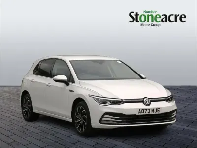 Used VW Golf VIII Edition 150 HP (110 kW) 2023 White Hatchback