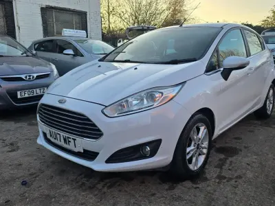 Used Ford Fiesta Zetec 2017 White Hatchback