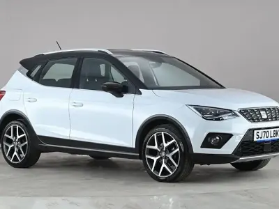 Używany Seat Arona XCELLENCE Lux 115 KM (84 kW) 2020 Biały SUV