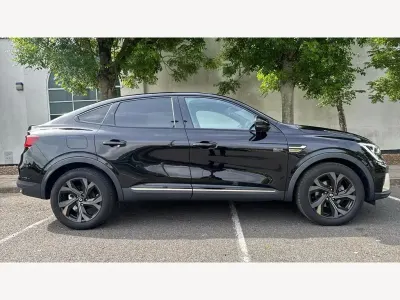Used Renault Arkana Engineered 142 HP (104 kW) 2023 Black  SUV