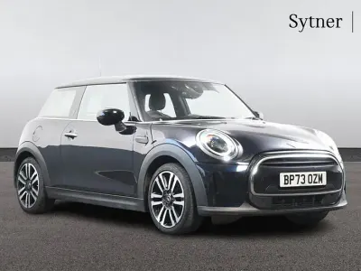 Used Mini Cooper Exclusive 134 HP (98 kW) 2023 Black Hatchback