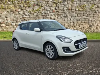 Used Suzuki Swift SZ-T 83 HP (61 kW) 2023 White Hatchback