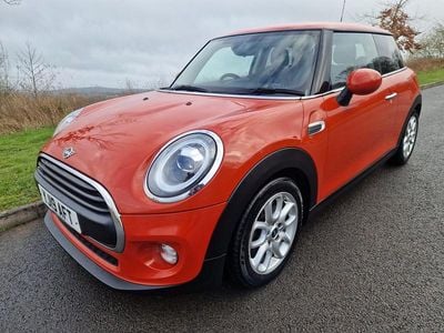 Used Mini ONE Classic 2019 Orange Hatchback