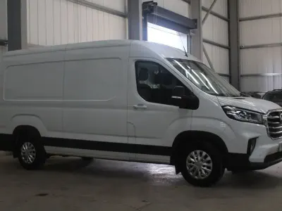 Used Maxus V90
