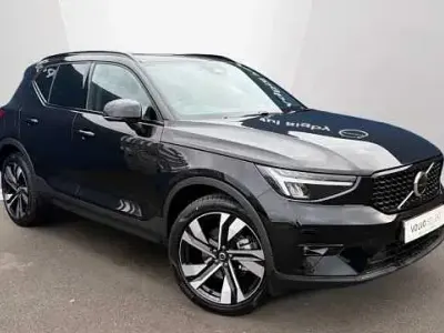 Usado Volvo XC40 Plus 161 HP (118 kW) 2026 SUV