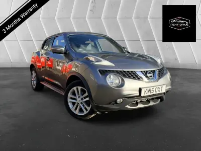 Usado Nissan Juke Tekna 110 HP (80 kW) 2015 Cinzento SUV