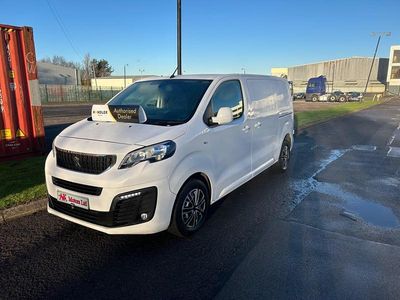 White Used 2021 Peugeot Expert Van | £7,995 (Fair price)