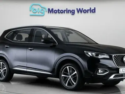 Used MG HS Exclusive 162 HP (119 kW) 2022 Black SUV