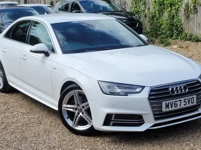 Usado Audi A4 S-Line 150 CV (110 kW) 2017 Blanco Berlina