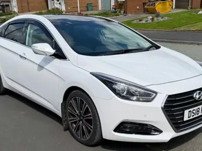 Used Hyundai i40 Premium 141 HP (103 kW) 2017 White Sedan