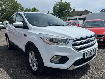Used Ford Kuga Titanium 150 HP (110 kW) 2019 White SUV