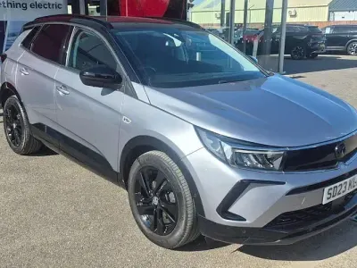 Used Vauxhall Grandland X S 131 HP (96 kW) 2023 Grey SUV