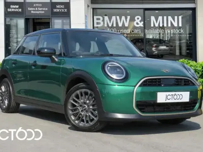 Used Mini Cooper Exclusive 113 kW (154 HP) 2025 Green Hatchback