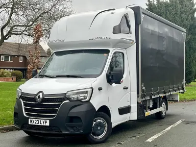 Used Renault Master 2024 White MPV