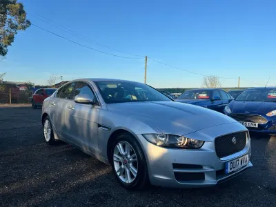 Gebraucht Jaguar XE Prestige 2017 Silber Limousine