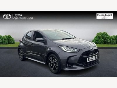Used Toyota Yaris Hybrid Design 2023 Grey Hatchback
