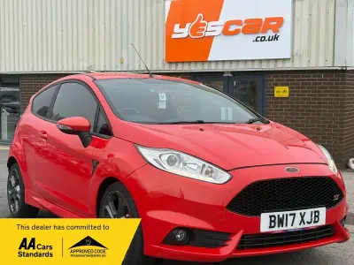 Używany Ford Fiesta ST 182 KM (133 kW) 2017 Pomarańczowy Hatchback