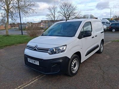 Used Citroën Berlingo 100 HP (73 kW) 2023 White MPV