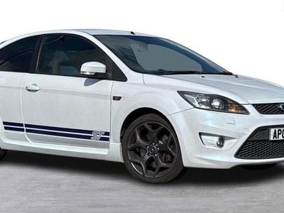 White Used 2010 Ford Focus ST Hatchback | £6,995 (Fair price)