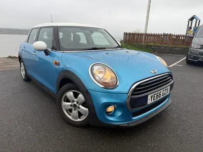Used Mini Cooper D Hatch 2016 Blue Hatchback