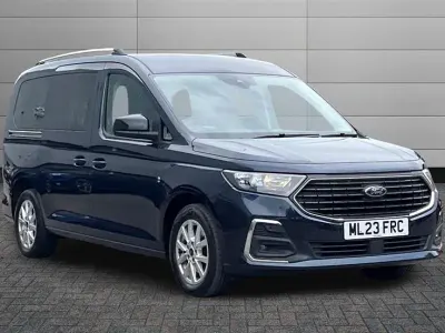 Used Ford Tourneo