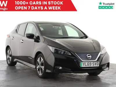 Usado Nissan Leaf N-Connecta 110 kW (150 HP) 2020 Preto Citadino