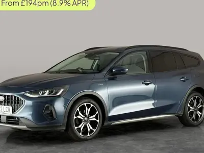 Used Ford Focus Active 155 HP (114 kW) 2022 Blue Estate