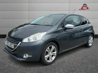 Used Peugeot 208 Allure 2013 Grey Hatchback