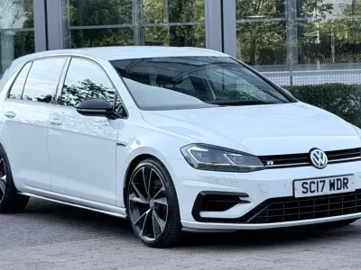 Used VW Golf VII R 310 HP (228 kW) 2017 White Hatchback
