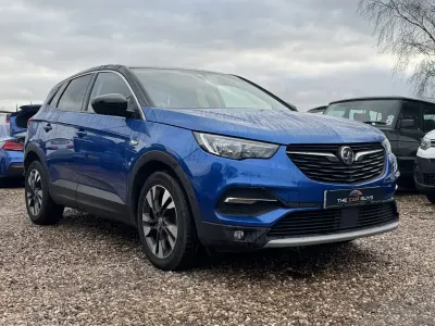 Second-hand Vauxhall Grandland X Sport 130 CP (95 kW) 2018 Albastru SUV