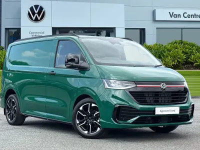 New VW T7 Sportline 2026 Green Van