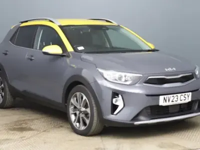 Used Kia Stonic 101 HP (74 kW) 2023 Grey SUV