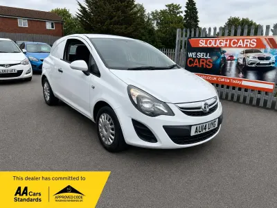 Used Vauxhall Corsa 2014 White Hatchback