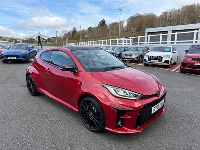 Used Toyota Yaris 272 HP (200 kW) 2021 Red Hatchback