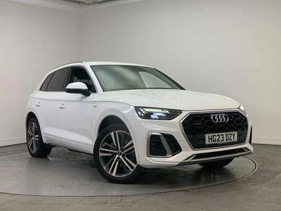 White Used 2023 Audi Q5 Competition SUV | £34,900 (Fair price)