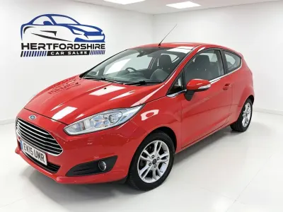 Used Ford Fiesta Zetec 2015 Red Hatchback