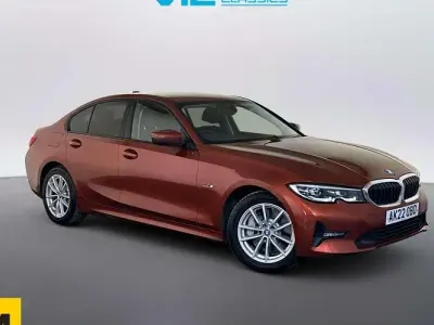 Used BMW 330e Comfort Edition 292 HP (214 kW) 2022 Orange Sedan