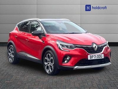 Begagnad Renault Captur 142 HK (104 kW) 2022 Röd SUV