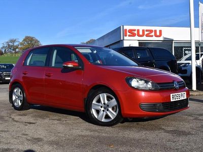 Red Used 2009 VW Golf VI S Hatchback | £4,482 (A bit pricey)