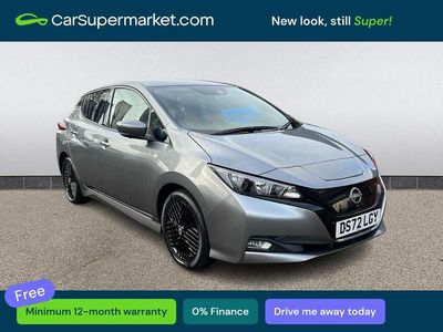 Begagnad Nissan Leaf N-Connecta 110 kW (150 HK) 2022 Grå Halvkombi