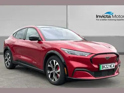 Gebraucht Ford Mustang Mach-E Extended Range 253 kW (345 PS) 2022 Rot SUV