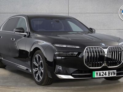 BMW i7